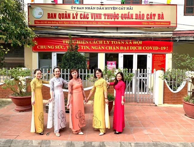 Nữ công đoàn viên BQLV  tham gia thi ảnh đẹp Công đoàn 2020